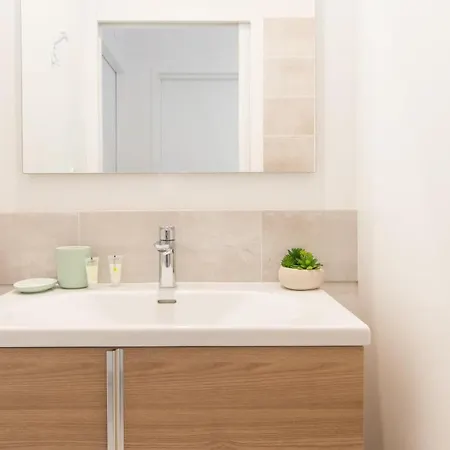 Belle Vue Avec Jacuzzi Privatif Vila