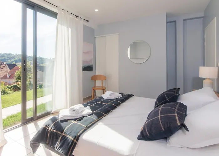 Belle Vue Avec Jacuzzi Privatif Sarlat-la-Canéda